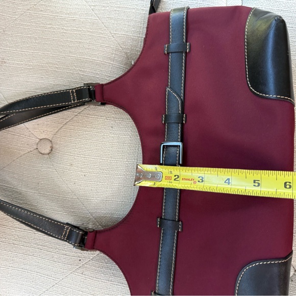 MAXX NEW YORK BLACK LEATHER TRIM BURGUNDY TOTE DOUBLE SHOULDER BAG - Picture 3 of 8